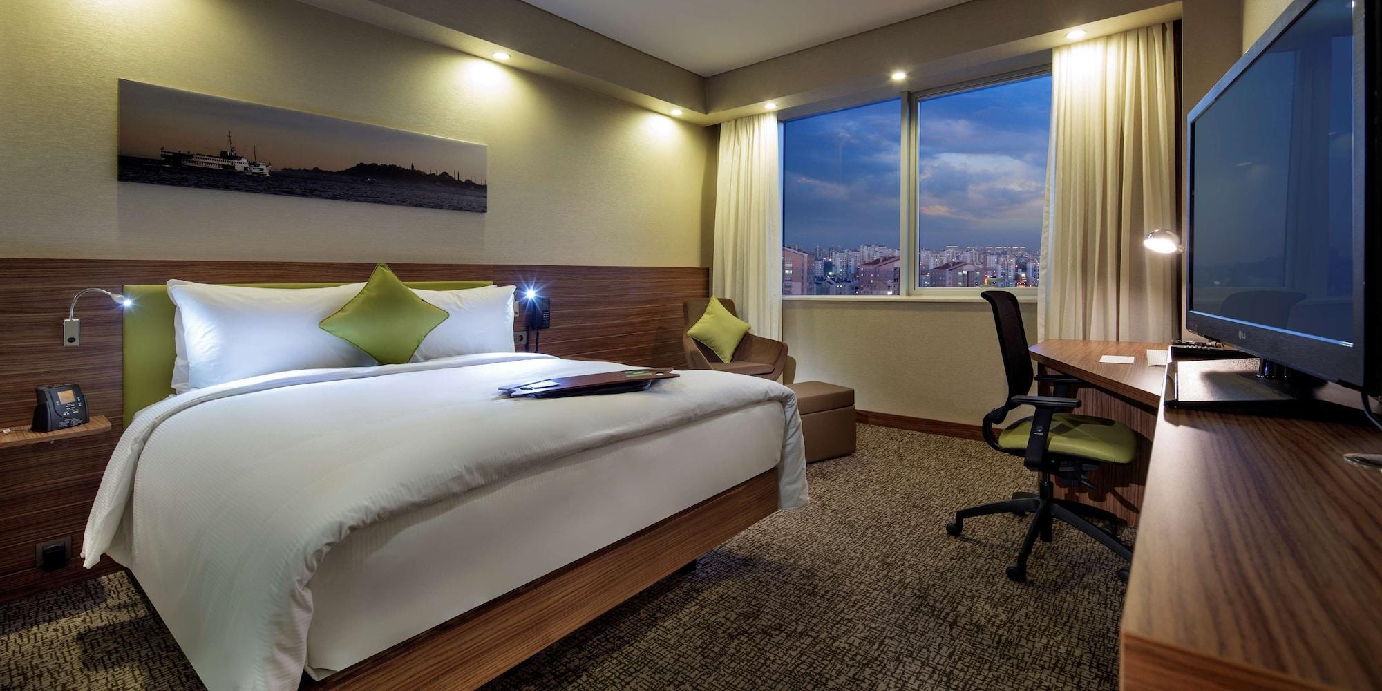 แฮมป์ตัน บาย ฮิลตัน คยาเซฮีร์ Hotel อิสตันบูล ภายนอก รูปภาพ