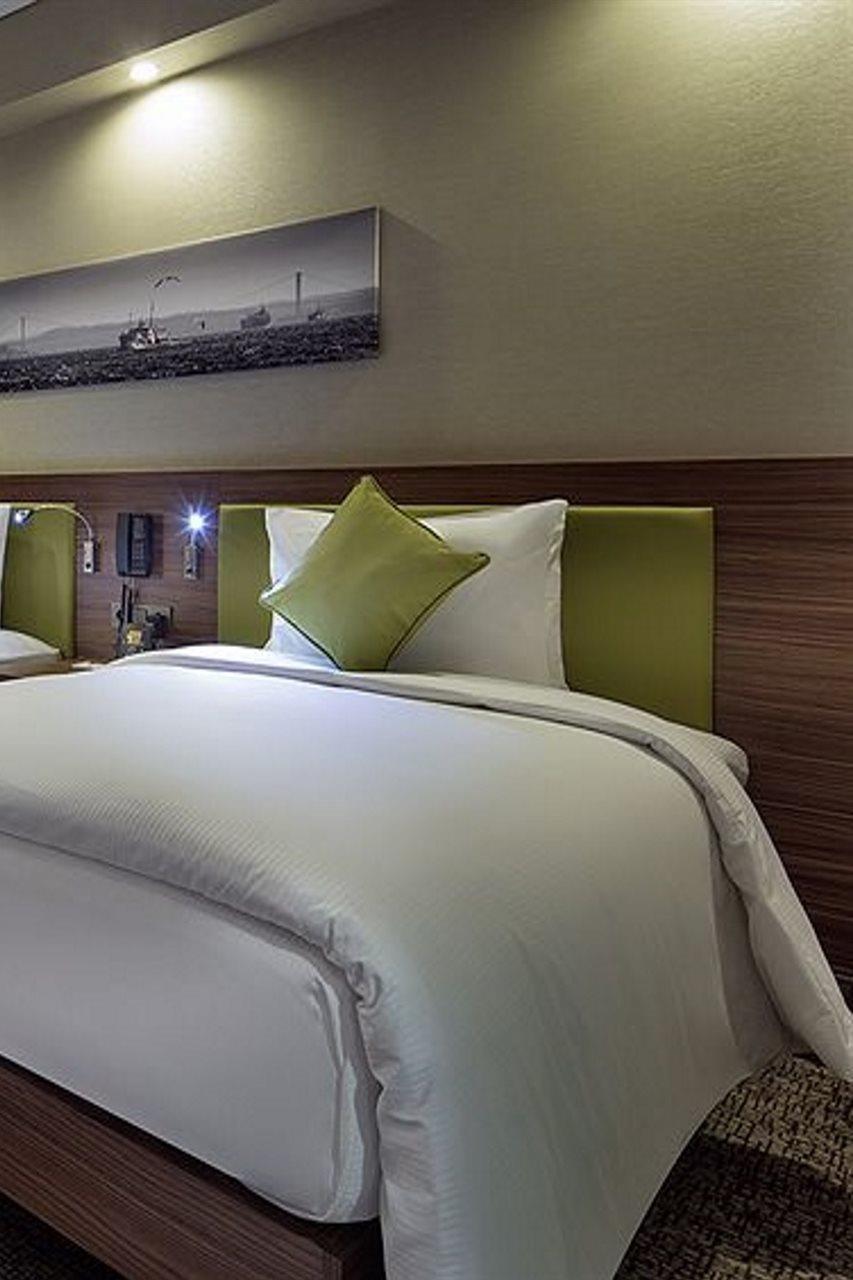 แฮมป์ตัน บาย ฮิลตัน คยาเซฮีร์ Hotel อิสตันบูล ภายนอก รูปภาพ